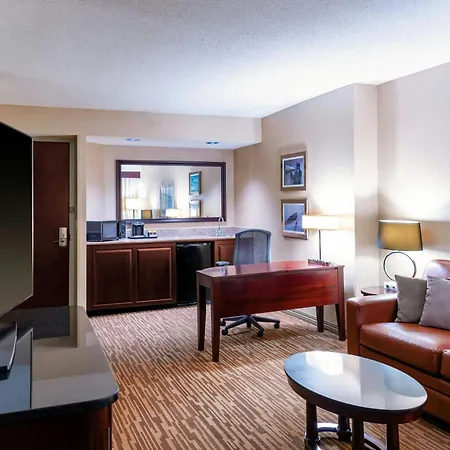 The Capital Suites Hotel Columbus Exterior photo